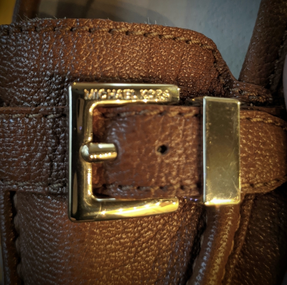 Michael Kors  "Rory" Flats - Picture 2 of 8